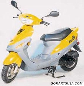 Manco 5049E Hornet Scooter